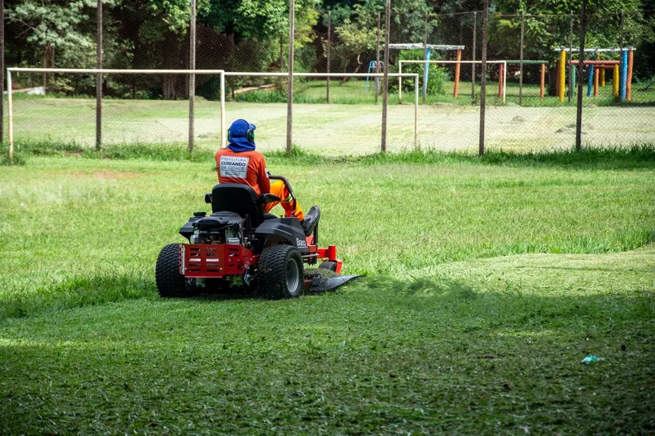 Tonte et entretien d'espaces verts
